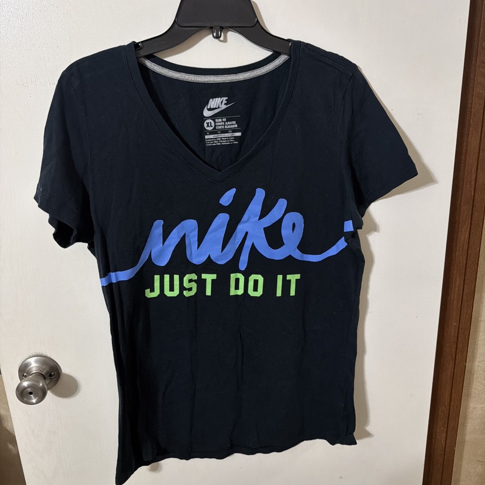 Nike Just Do It Shirt Womens Small Black Slim Fit Short Sleeve Stretch V Neck